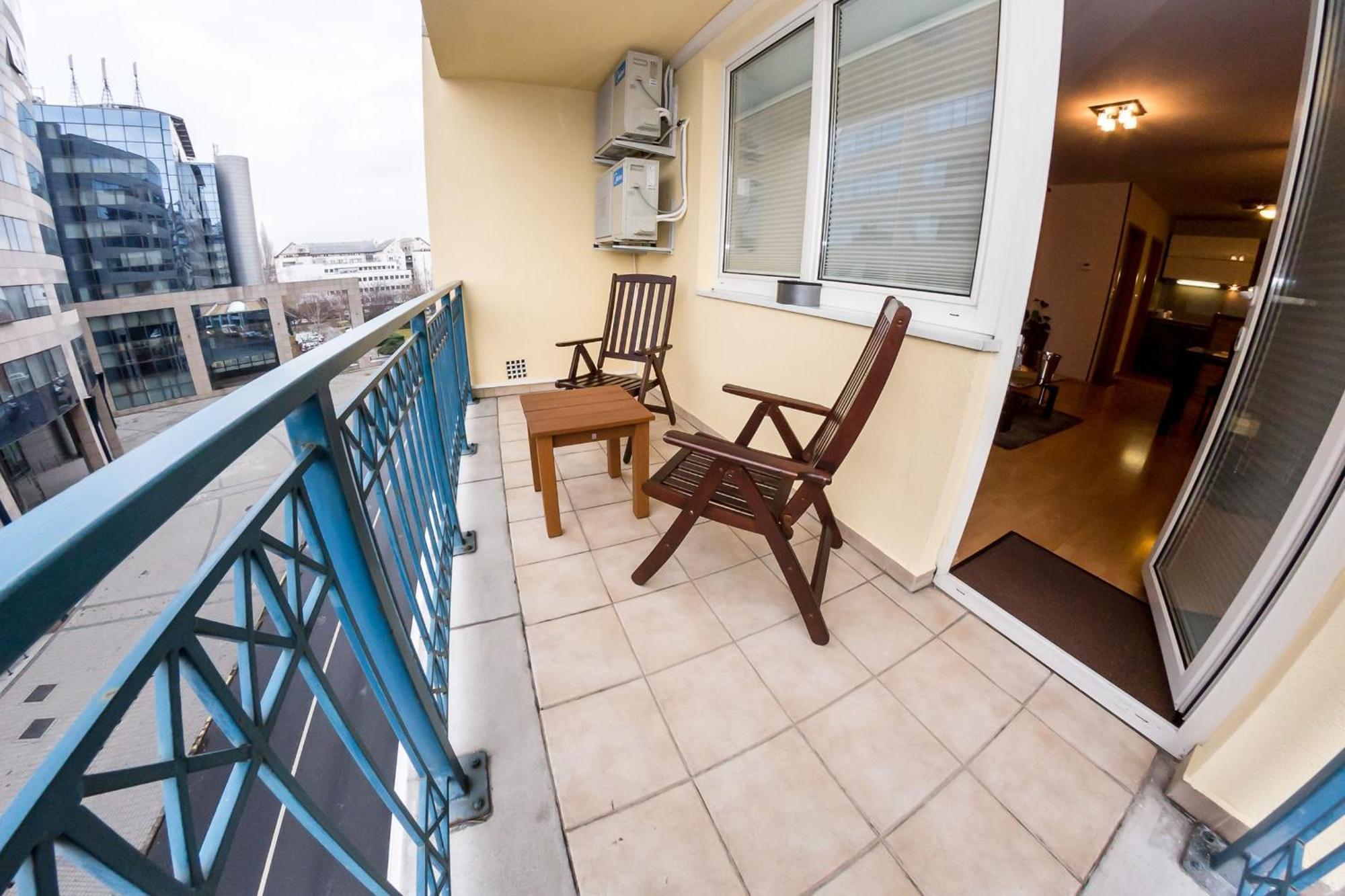 Arpad Bridge Apartamentos Budapest Habitación foto